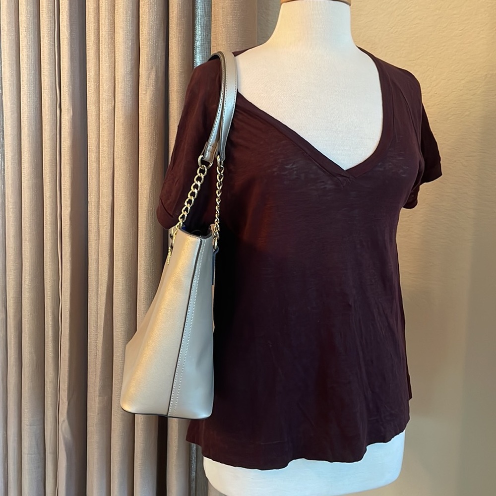 Anne Klein Gold Tote with Matching Clutch - Picture 3 of 11